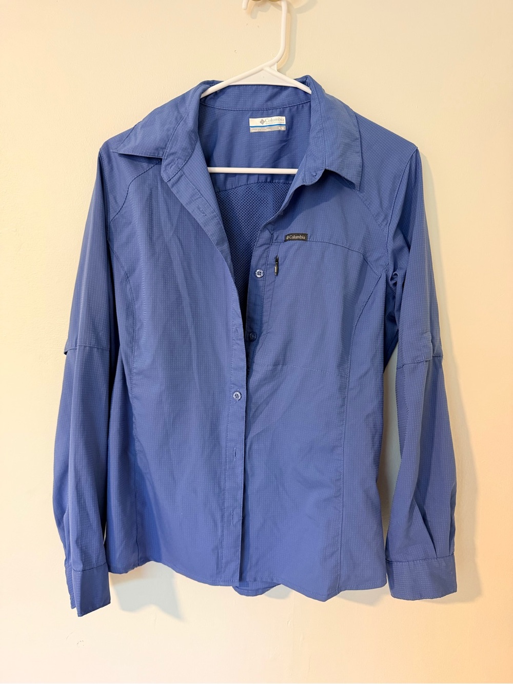Columbia Blue Women's Outdoor Button-Up Shirt